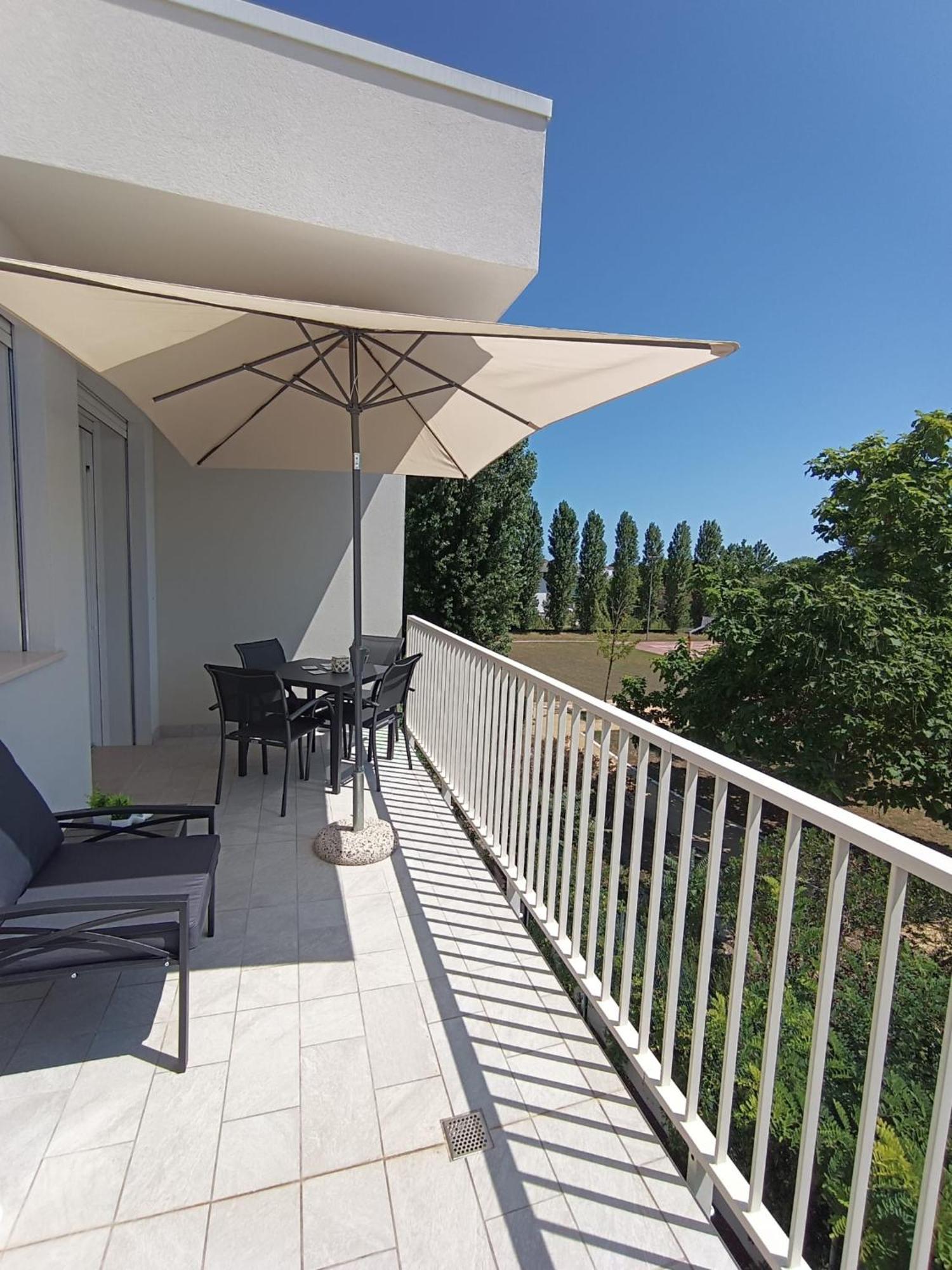 Stella Di Mare - Ca Savio Apartment คาวัลลิโน-เตรปอร์ติ ภายนอก รูปภาพ